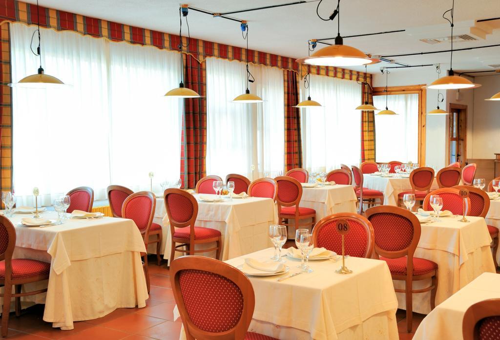 Grand Hotel La Chiusa Di Chietri Альберобелло Экстерьер фото